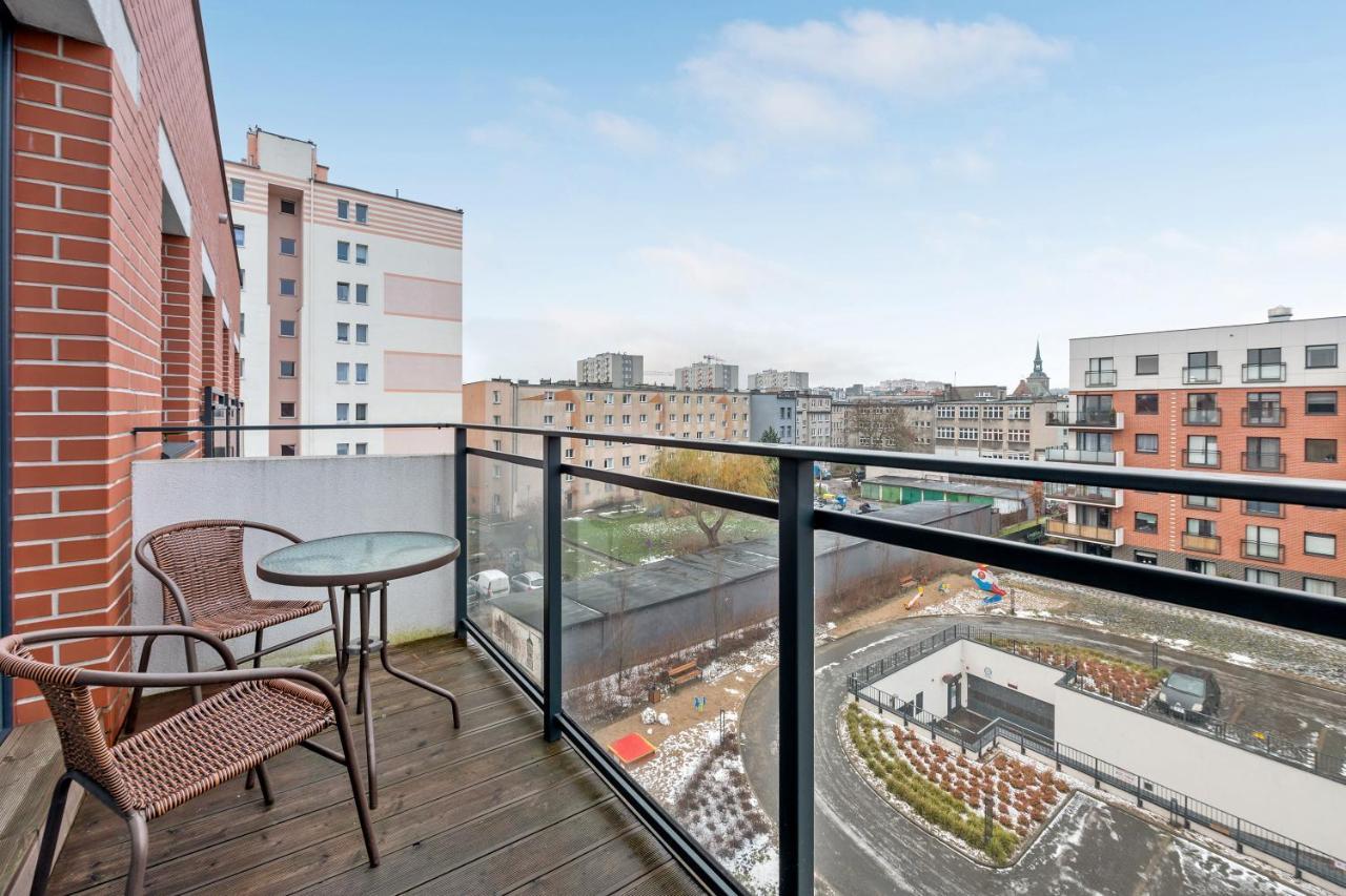 Center Nowa Grobla & Parking By Downtown Danzica